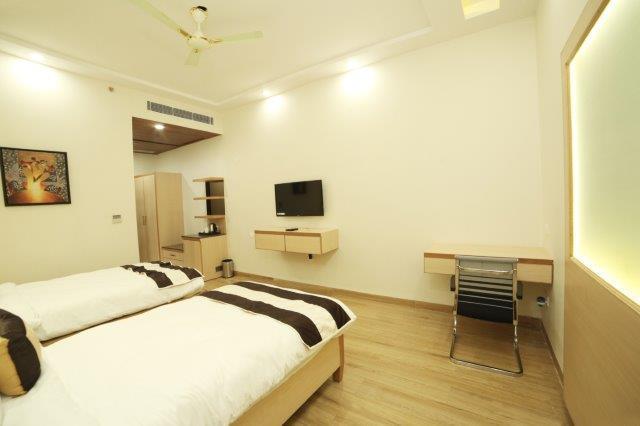 Green Palms Hotel Delhi  Exterior photo